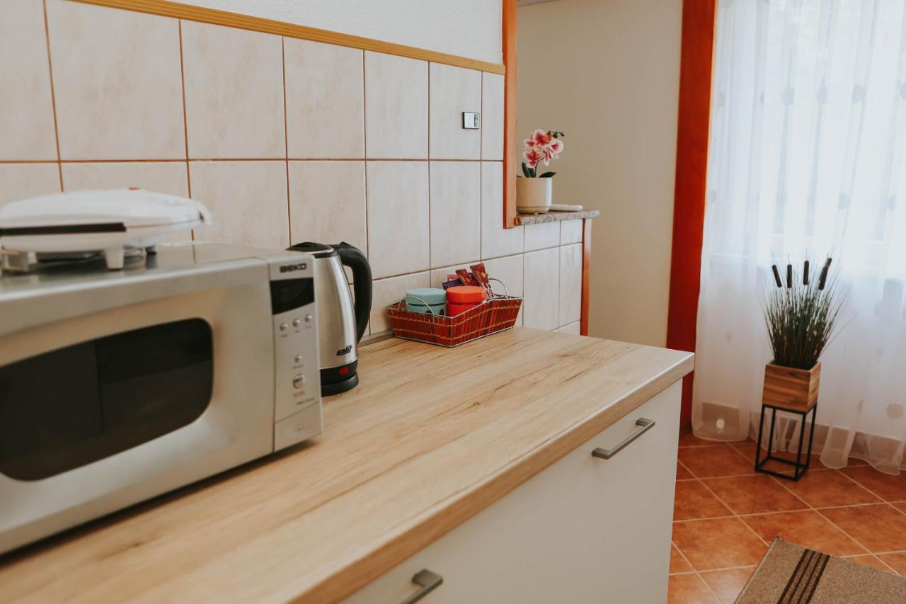 I&T Apartman Gospić Exterior foto