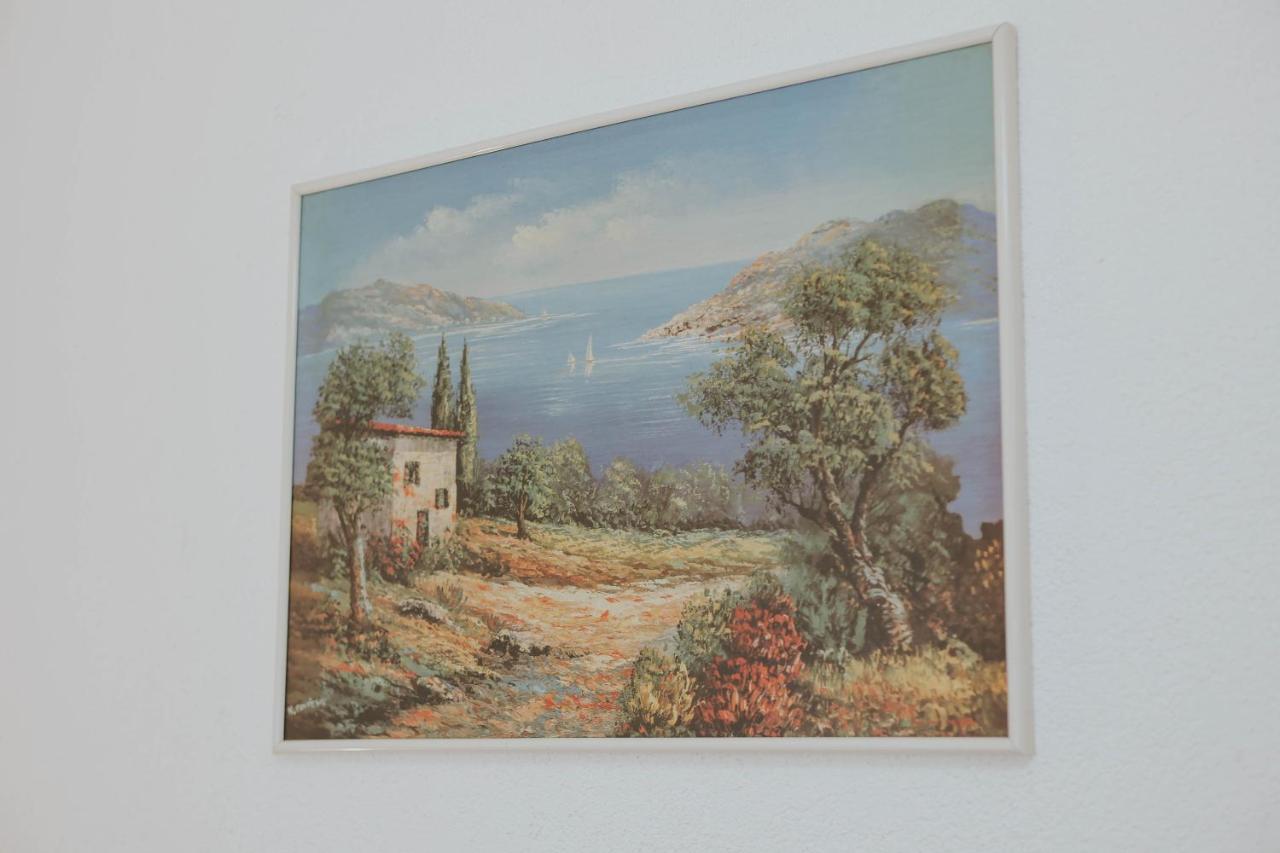 I&T Apartman Gospić Exterior foto